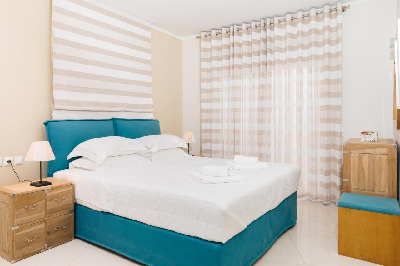 Aries Villas *