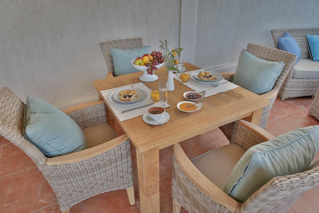 Aries Villas