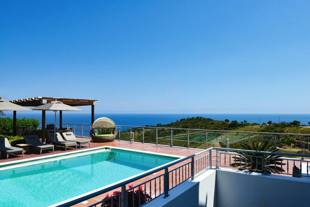 Villa Aries Villas *